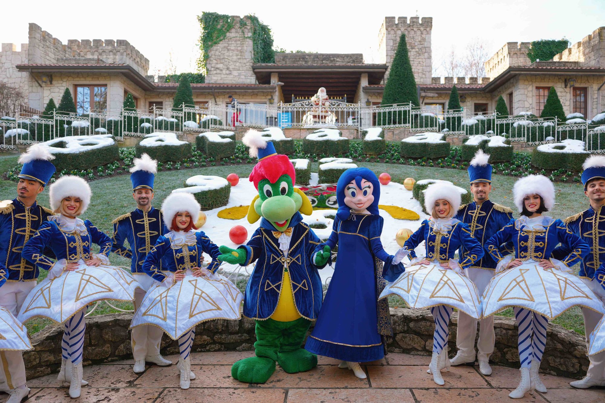 Gardaland Magic Winter, luci e atmosfera natalizia nel parco