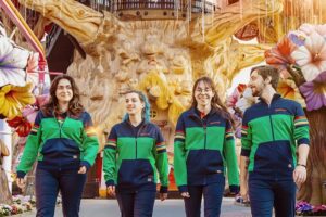 Foto di gruppo per la presentazione delle nuove divise Utility Diadora a Gardaland